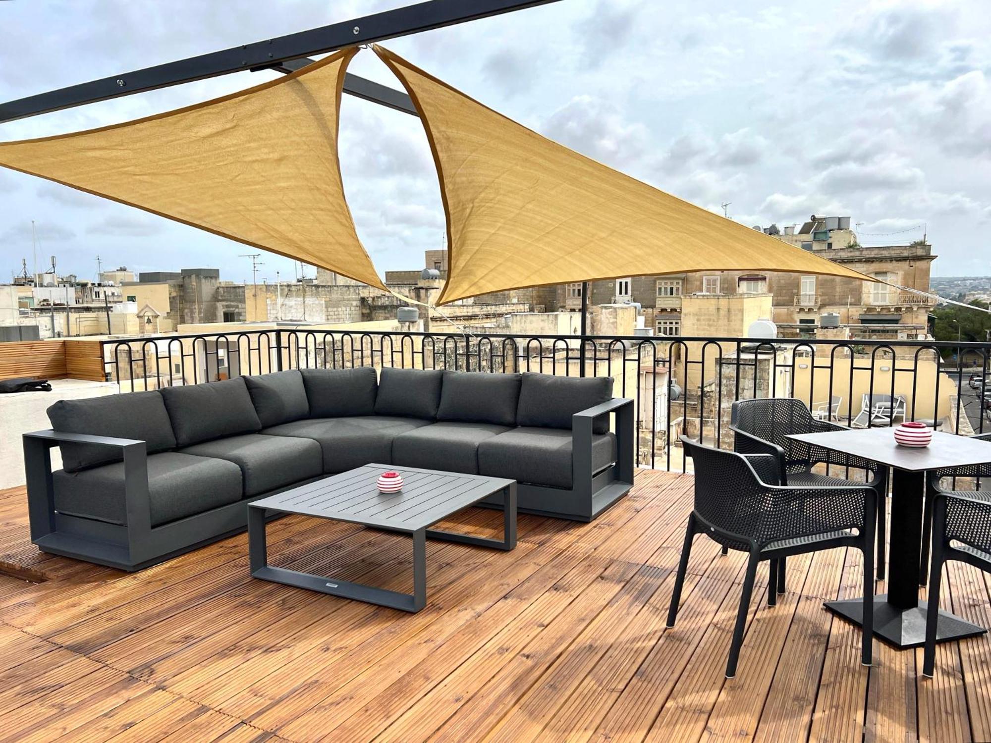 Florette Suite 1Br With Stunning Lounge Terrace By Arcobnb Флориана Экстерьер фото